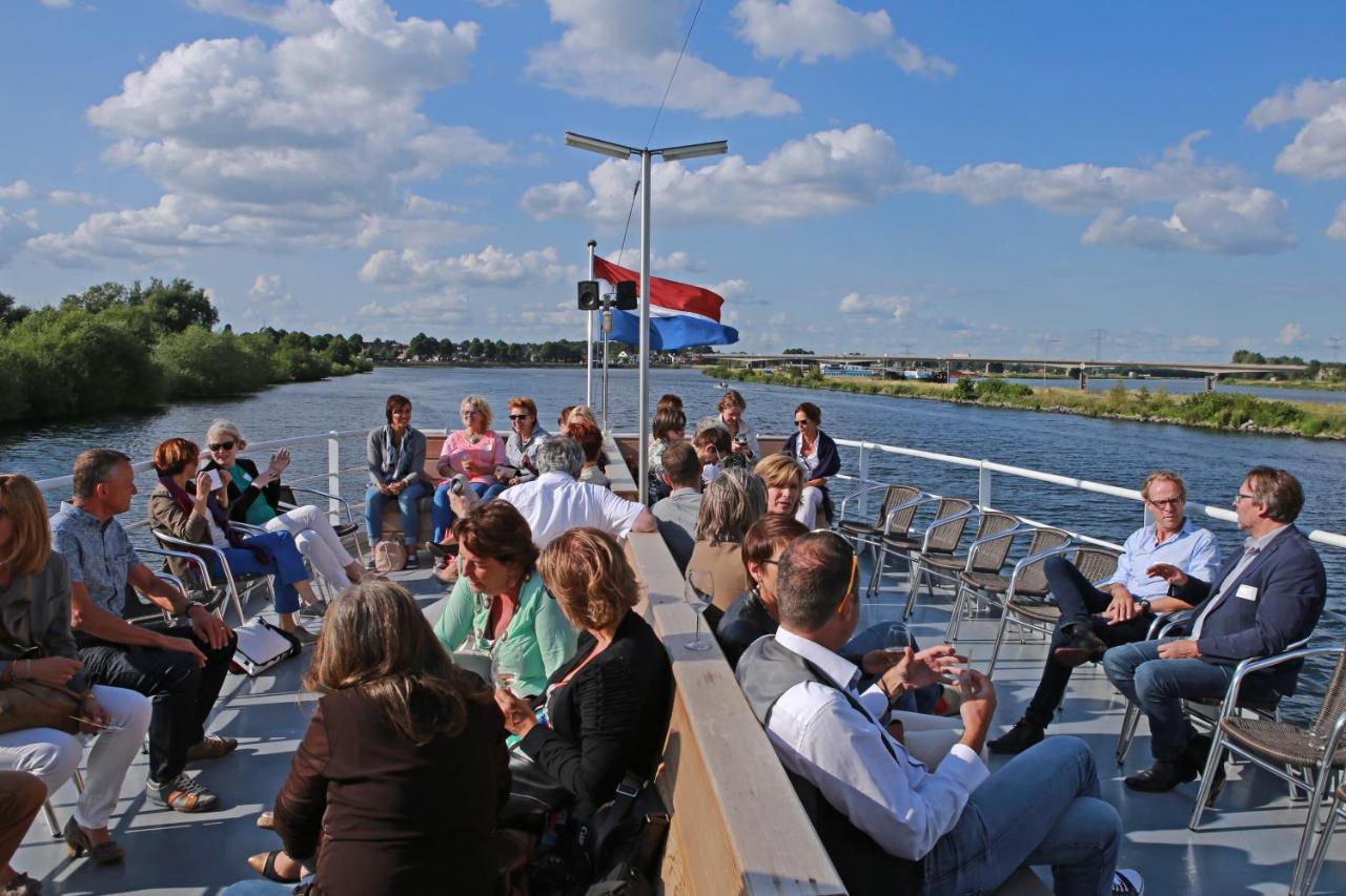 Gastenverblijf 'T Smedenhuys Maasbracht Bagian luar foto